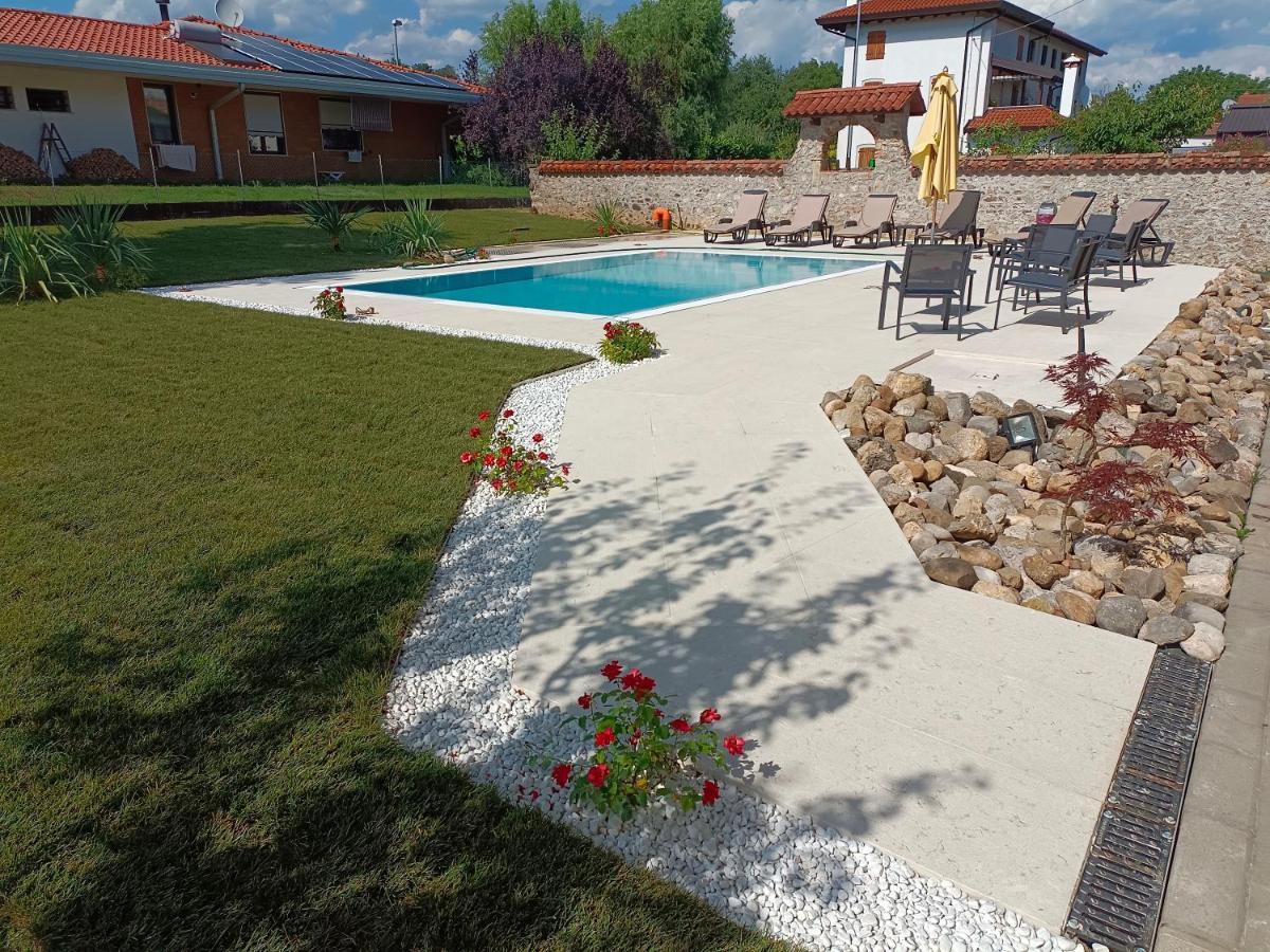 Casa Pellis *