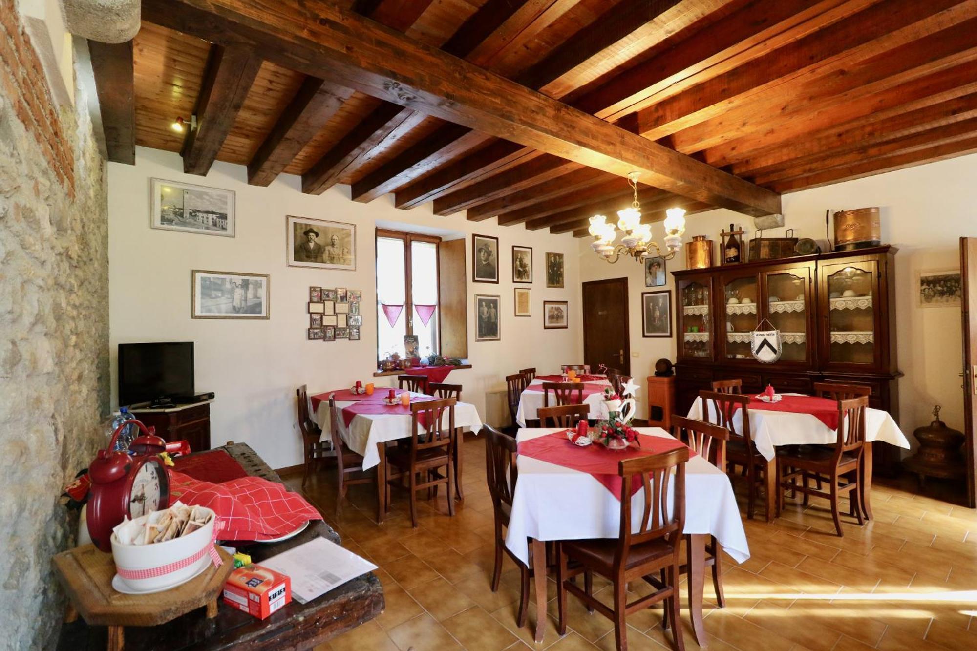 Casa Pellis *