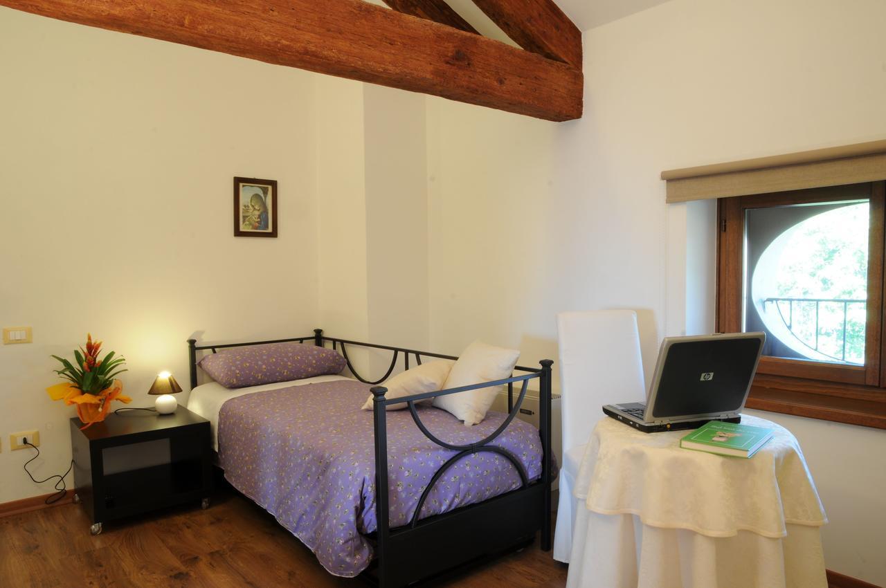 Bed & Breakfast Casa Pellis *
